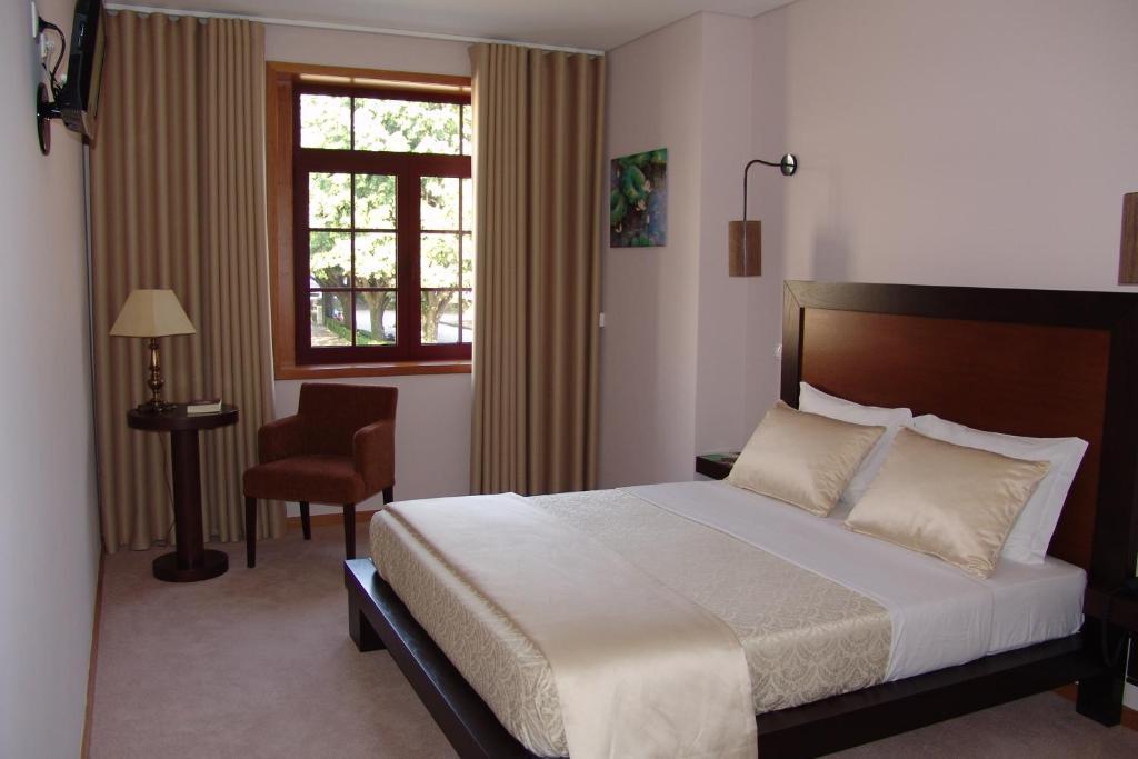 Santo Thyrso Hotel Santo Tirso Cameră foto